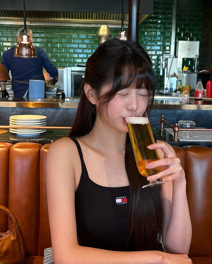 IMG_1331.jpeg 술과 고기를 포식하는 장원영