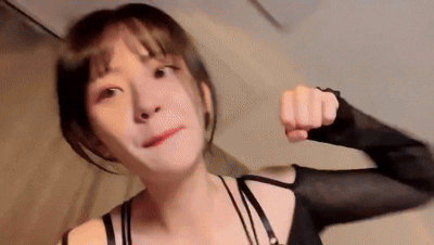 QWER 쵸단한테 파운딩 당하는 남친 1인칭 시점 ㅗㅜㅑ