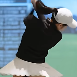 스크린 골프 치는 나이키 미녀 골프 선수